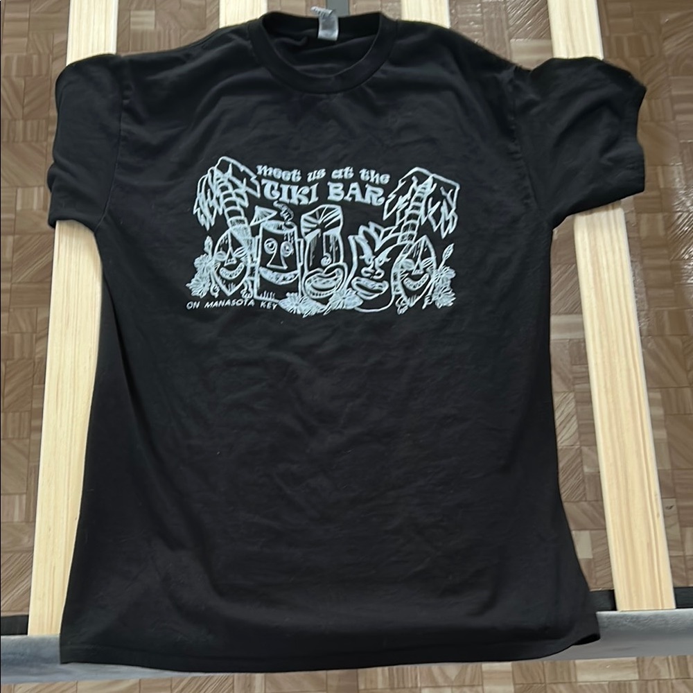 Gildan Black Short Sleeve Tee with Urban Graphic